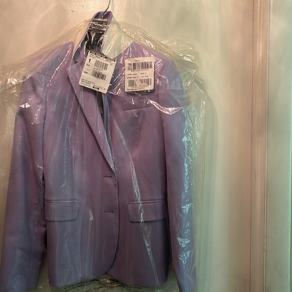 NWT size 2. Light lavender color , 2button down jacket closure - Picture 8 of 8
